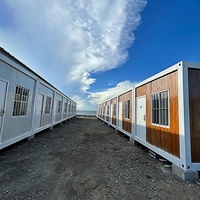 Maison conteneur préfabriquée détachable 20 pieds à faible coût avec design moderne et caractéristiques respirantes – Atelier/Appartement