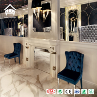 Luxuriöser Wingback-Lederstuhl mit Knopfheftung und Silberbeinen, Maßanfertigung für Ganzhaus-Möbel, Hotel, Villa, Restaurant