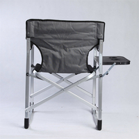 MEUBLES RV Vente en gros Chaise pliable confortable à cadre en aluminium Chaise de directeur de camp pliante avec table d'appoint