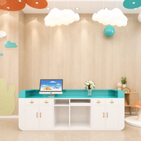 Comptoir de réception personnalisé en bois écologique pour la maternelle, le spa pour bébés et la formation, avec comptoir à thème de dessin animé pour mobilier enfant