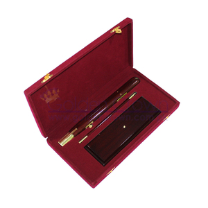 Palos de madera en miniatura para uso en exteriores, logotipo personalizable y embalaje de alta calidad - Product Image 1