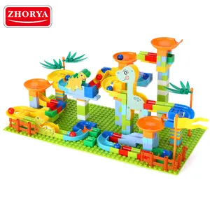Zhorya 260PC 플라스틱 빌딩 블록 장난감 2023 클래식 빌딩 벽돌 세트 어린이를위한 경주 실행 게임