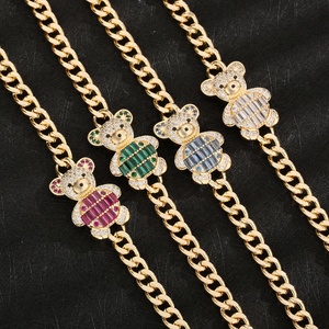 Pulsera al por mayor para mujer, de cadena cubana gruesa, con circonitas, chapada en oro de 14K, de latón, con diseño de oso de peluche, de cobre, para regalos - Product Image 4