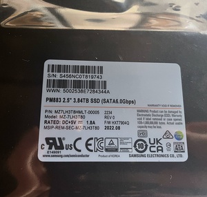 PM883 <span class=keywords><strong>MZ7LH3T8HMLT</strong></span>-<span class=keywords><strong>00005</strong></span> SATA 3.84 To 6 Gb/s 2.5 pouces SSD d'entreprise - Product Image 2