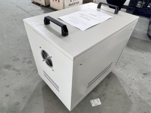 220V đến 380V bước lên bước xuống điện áp chuyển đổi biến áp một pha đến ba pha 10KVA 15kVA 20kva 30kVA - Product Image 2