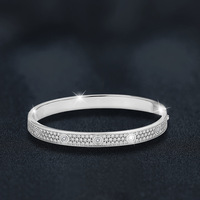 Bracelet en argent S925 avec moissanite, élégant et luxueux