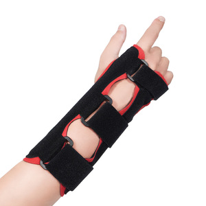 Benli Wrist Support Brace BL-82011 Universal Size For Tennis Sports Fitness Protection And Fixation Gear - Product Image 1