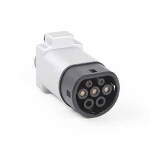 Adaptateur de décharge <span class=keywords><strong>V2L</strong></span> de type 2, adaptateur véhicule-chargeur pour Hyundai Kia BYD <span class=keywords><strong>MG</strong></span> <span class=keywords><strong>ZS</strong></span> MG5 MG4 Zeekr <span class=keywords><strong>EV</strong></span> Car - Product Image 1