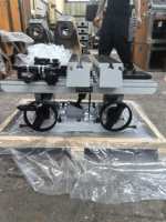 TABLE DE FRAISAGE / FIXATION À DOUBLE AXIS POUR TÊTE DE CYLINDRE YWJ7540