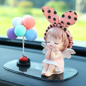Linda Figura de Ángel de Dibujos Animados para Decoración de Coche, de Resina, con Globo y Letrero de Amor, Adorno para el Tablero, para Mujeres - Product Image 4