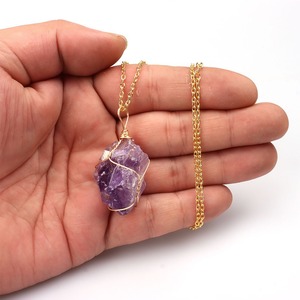 Bán buôn thạch anh đá thạch anh tím nguyên đá vàng hợp kim Vòng cổ <span class=keywords><strong>Chakra</strong></span> bảo vệ thạch anh Birthstone Phù Thủy Nguồn cung cấp - Product Image 4