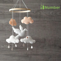 Produits pour bébés Vente en gros Boho Coran Feutre Nuage Oiseau Farce Jouets Suspendus Pépinière Berceau Mobiles Fait à la main Mobiles pour bébés