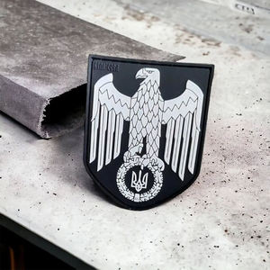 Parches de Goma Suave de PVC con Logotipo Personalizado en 3D, Parches de Velcro con Diseño de Águila y Tridente Ucranianos Transparentes para Coser en Gorras de Camionero - Product Image 1