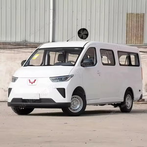 Furgone Elettrico EV All'ingrosso, Autonomia 300km-440km, Veicolo Wuling Yangguang, 9 Posti, Pickup EV Chiuso - Product Image 1