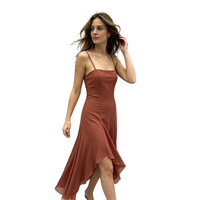 Robe midi marron unie en satin tissé à col carré et volants, taille naturelle, coupe évasée, Printemps-Été pour Femme