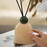 C & H Vente en gros Logo personnalisé Rafraîchisseur d'air Pot en céramique d'huile essentielle de luxe Diffuseur d'arôme de roseau