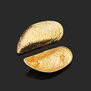 Botones de metal personalizados de fábrica para ropa, con forma irregular de concha marina, estrella de mar y otras formas especiales. - Product Image 5