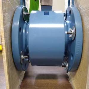 8750W magnetische flowmeters voor waterapplicaties in de energiesector - Product Image 6