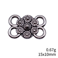 Connecteur en alliage à 4 boucles motif marguerite à pois 15x10mm pour bracelet à chaîne superposée
