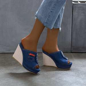 Fashionable Korean Style Denim Women's Slippers <strong>With</strong> <strong>Wedge</strong> Heel Summer Outwear Shoes New <strong>Platform</strong> Design for Foreign Trade - Product Image 1