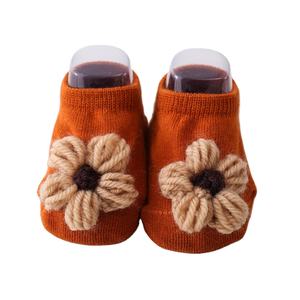 Calcetines de tubo corto para bebé de grosor regular, Calcetines antideslizantes para caminar para bebé - Product Image 1