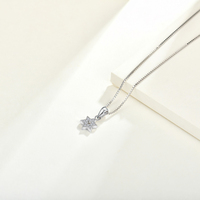 Pendentif étoile de David de luxe en argent sterling 925 plaqué rhodium personnalisé avec zircone cubique pour femmes |   Idée cadeau de bijoux juifs