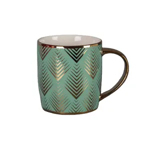 Tazze da caffè in ceramica a righe verdi con fondo arrotondato a più colori quadrate