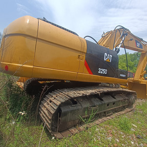 รถขุดตีนตะขาบ CAT 325D 325C 325E 325BL 325B 325DL ขนาด 25 ตัน มือสอง พร้อมเครื่องยนต์ ปั๊ม และเกียร์คุณภาพสูง ประสิทธิภาพการทำงานสูง - Product Image 1
