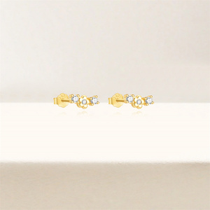Pendientes Pequeños de Plata 925 con Forma de Estrella y Flor, con Circonita, para Chicas Jóvenes - Product Image 3