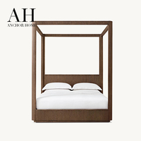 Lit plateforme à baldaquin vertical moderne en bois massif rainuré, écologique, durable, sur mesure, de luxe, pour villa et hôtel