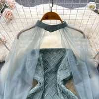 Robe midi élégante à manches lanternes en maille transparente, style halter, moulante, pour les soirées printemps-été et les vacances