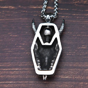 Collar con Colgante de Ataúd con Cuernos de Cerdo y Calavera Retro Yueli, Cadena de Acero Inoxidable Estilo Hip Hop para Hombre - Product Image 4