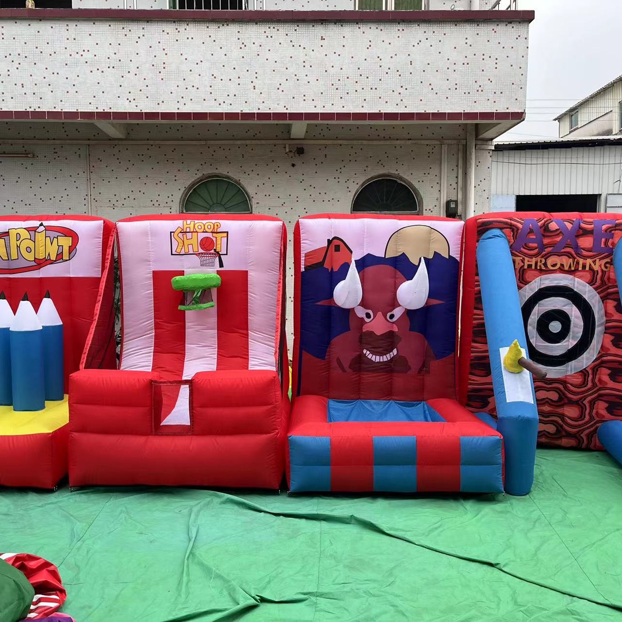 2023 hot sales outdoor funny inflatable carnival sport game with customized design