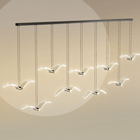 Lampe de bureau en acrylique de luxe de style nordique, lampe suspendue pour hall d'hôtel, luminaire suspendu en forme de mouette