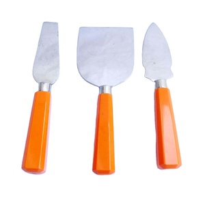 Trancheuse à fromage et épandeurs fromage Orange poignée en résine manche en résine ensemble de couverts ensemble de couteaux à fromage mignon - Product Image 1