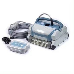 Aspirateur de piscine filaire PH-1010 avec capacité de nettoyage de la ligne d'eau et deux paniers filtrants - Product Image 1