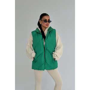 Gilet et veste matelassés verts pour femmes - Product Image 3