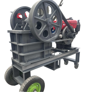 Лидер продаж: Малая мини-щековая дробилка с двигателем переменного тока, редуктором и подшипниками, высокая производительность 2-10 т/ч, сертификат CE, для дробления камня и горных пород - Product Image 2