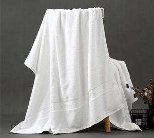 Toallas de Baño y Toallas de Mano Personalizadas 100% Algodón Puro para Hotel con Logotipos Bordados en Color Sólido - Product Image 3