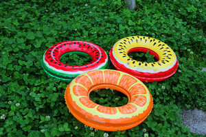 Nuevo Diseño de Flotador Inflable en Forma de <span class=keywords><strong>Donut</strong></span>, Anillo de Natación con Diseño de Fruta Naranja - Product Image 6