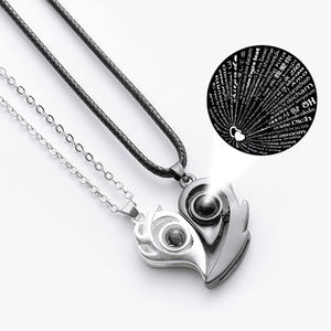 El pegamento es magnético y no se puede arreglar, rojección 100 Language oove - Product Image 1