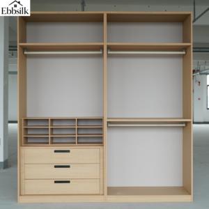 Système de dressing modulaire Ebbsilk sur mesure, autoportant, de luxe, minimaliste, en contreplaqué, pour rangement de chambre à coucher - Product Image 2