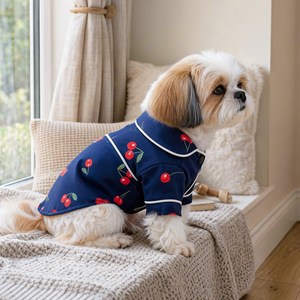 PETCIRCLE Pijamas de Primavera/Verano para Perros y Gatos, Antideslizantes, con Diseño de Cerezas - Product Image 2