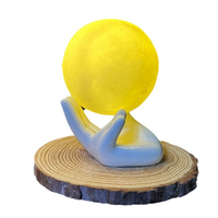 Nouvelle arrivée Contemporaine Creative Main 3D Imprimé Lune PVC LED Lampe De Table Pour Chambre Cadeau