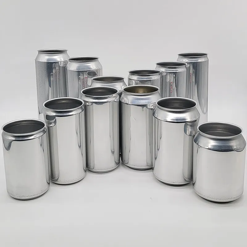 Commercio all'ingrosso di alta qualità vuoto di birra in alluminio può bere può con facile aprire il coperchio per la bevanda di energia succo di frutta imballaggio