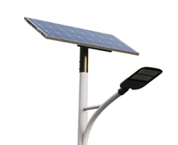Lampe solaire de rue 40W, ensemble complet avec batterie lithium LiFePo4 externe sous panneau solaire pour utilisation en extérieur