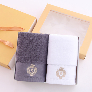 Serviettes de bain et de <span class=keywords><strong>spa</strong></span> en coton bouclette, brodées avec logo, pour hôtels, en blanc et gris foncé, vente en gros - Product Image 3