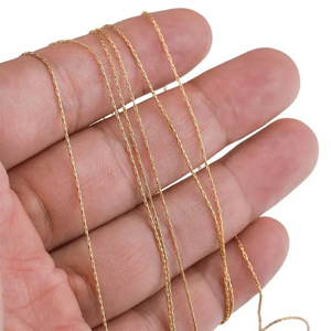 Cadena de Eslabones Rectangulares Martillados, Chapada en Oro de 18K PVD, Acero Inoxidable |   Estilo delicado, se vende por metro para collar o pulsera - Product Image 3