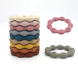 Bpa Free Silicon Soothe Massage Sore Gum Teething Ring Teether Bracelet Teething Soothing Toy