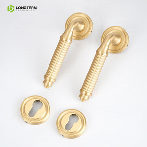 Eleganter Messing-Türgriff, Luxuriöse Rosetten-Hardware für Hotel- und Wohnbereiche - Product Image 2